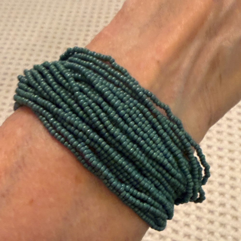 Beaded bracelet